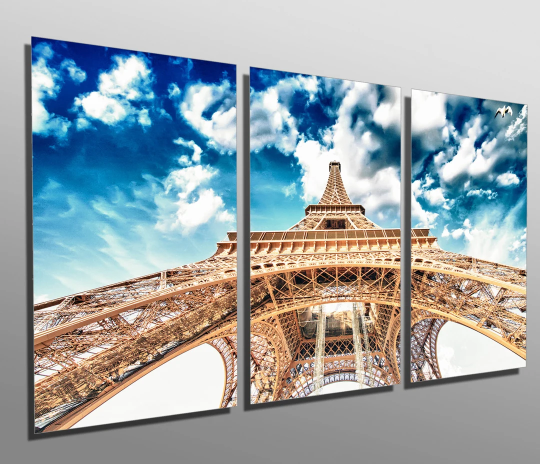 Shine Bright: The Beauty of Metal Photo Prints in Canadian Decor